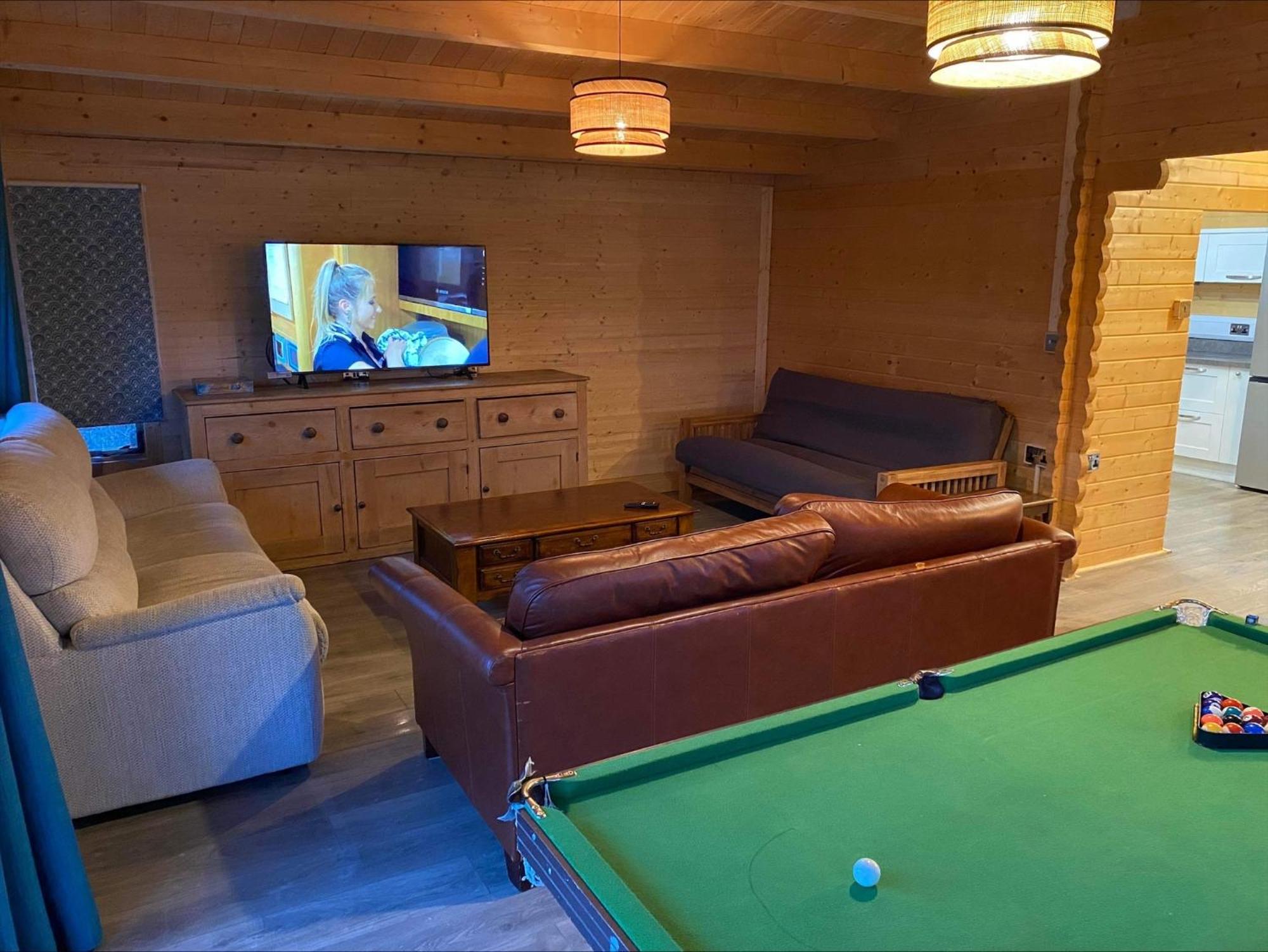Inviting 2-bedroom In Ashton Under Hill * Evesham