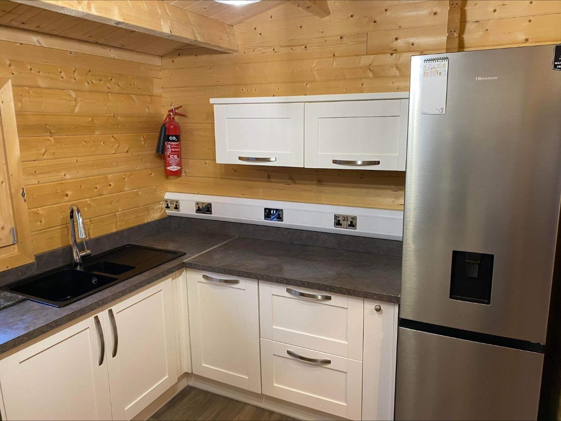 Inviting 2-bedroom In Ashton Under Hill *