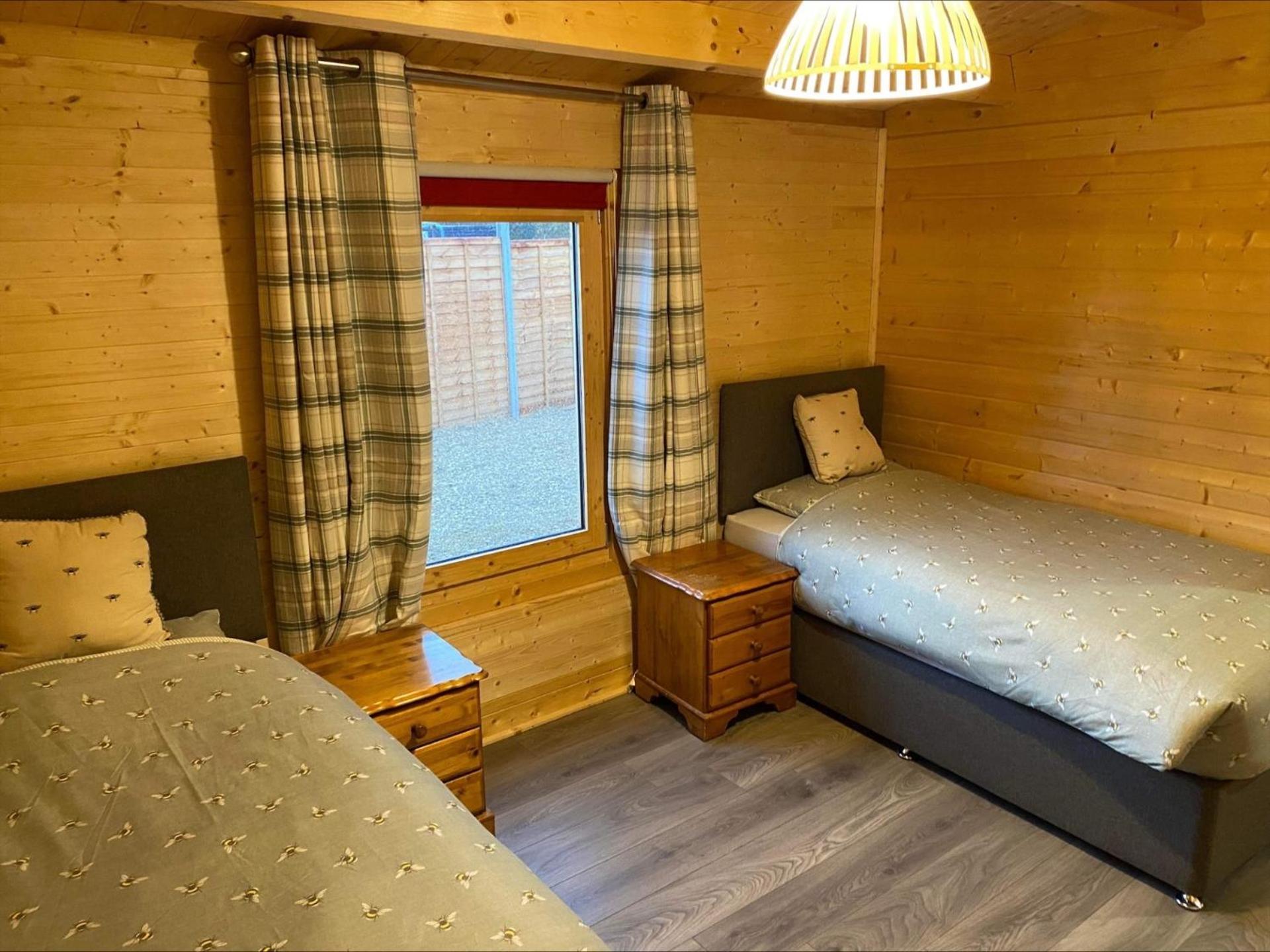 Inviting 2-bedroom In Ashton Under Hill * Evesham